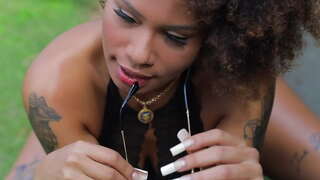 Bunduda сэксі сядзеў у вельмі многім іншым.