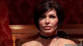 Isturdament big girl Cherie Deville big dick ħabib tagħha filwaqt li l-MARA Richardson Volpi qsim lilu u l-irdigħ fil-parti ta&#039;Fuq l-Art parti